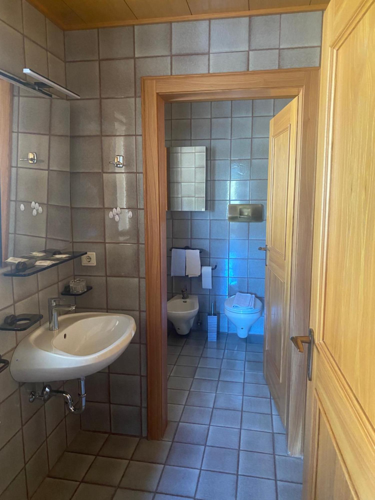 Rodes Hotel 3*