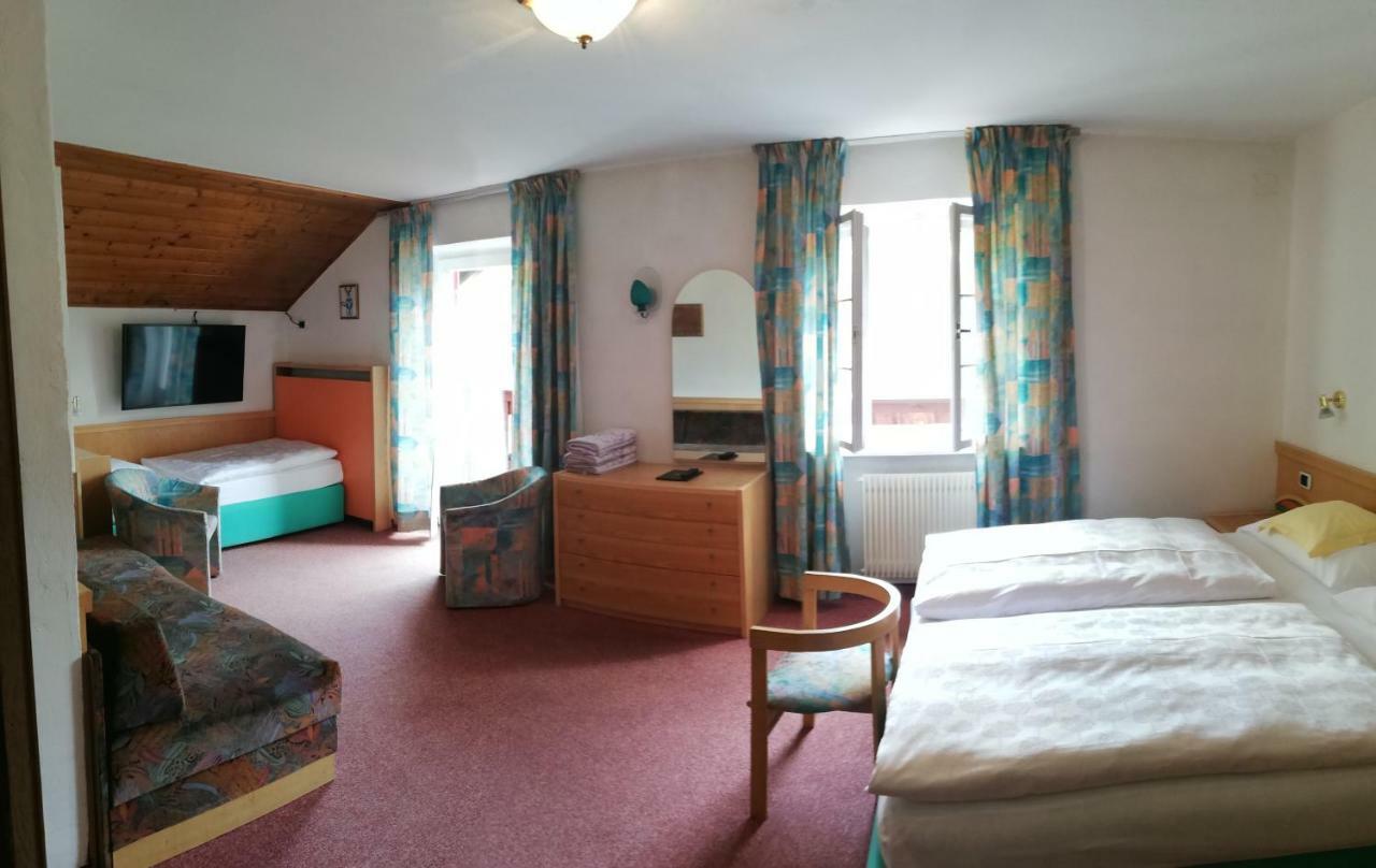 Hotel Rodes 3*